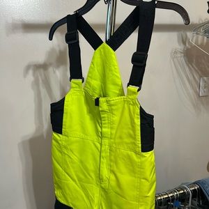 Barely used snowboarding/ski/sledding bibs